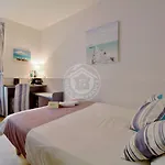La Berceau De Bernadette - Bernadette's Cradle - Near Bernadette'house Bed & Breakfast 3*