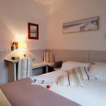 La Berceau De Bernadette - Bernadette's Cradle - Near Bernadette'house Bed & Breakfast Lourdes