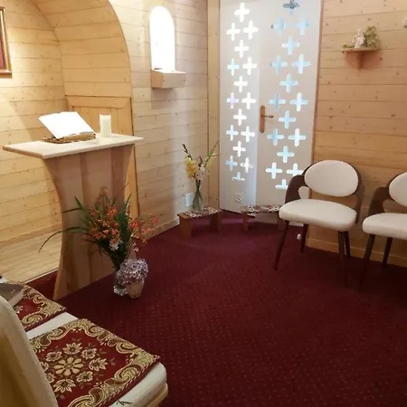 La Berceau De Bernadette B&B 2*