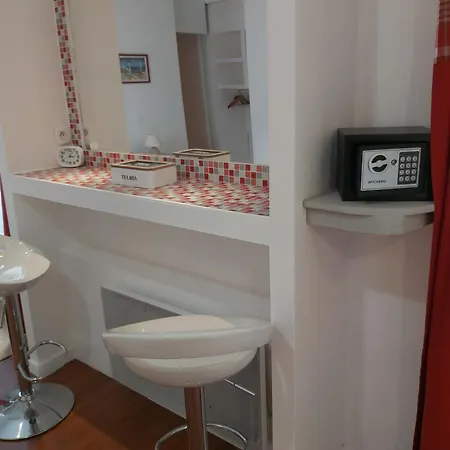 Bed and Breakfast La Berceau De Bernadette 2*