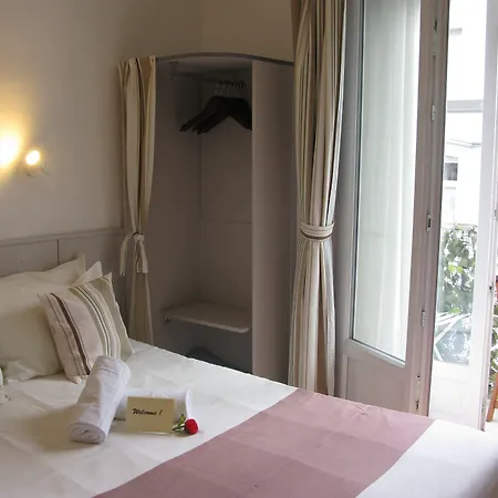 La Berceau De Bernadette - Bernadette's Cradle - Near Bernadette'house Lourdes