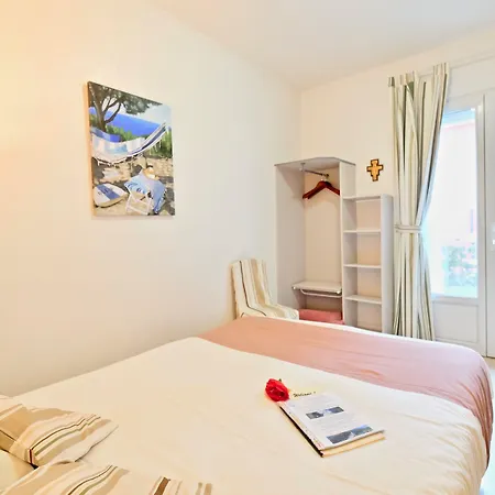 La Berceau De Bernadette - Bernadette's Cradle - Near Bernadette'house Nocleg ze śniadaniem Lourdes