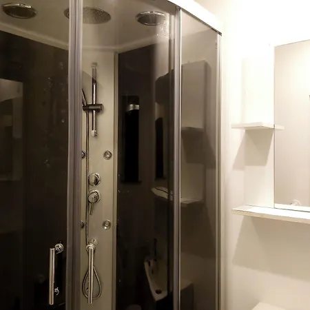 La Berceau De Bernadette - Bernadette's Cradle - Near Bernadette'house Λούρδη