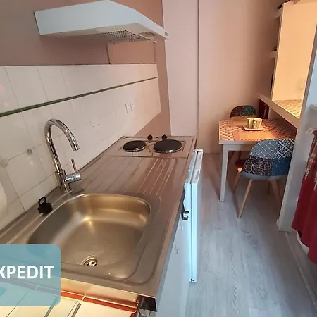 La Résidence Berceau De Bernadette Couette-café