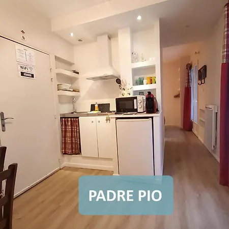 La Berceau De Bernadette - Bernadette's Cradle - Near Bernadette'house