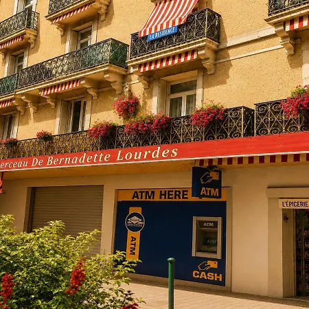Residence Berceau De Bernadette - Bernadette'S Cradle - Near Bernadette'House Bed & Breakfast