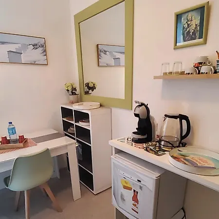 Berceau De Bernadette - Bernadette's Cradle - Near Bernadette'house فندق مبيت وإفطار لورد