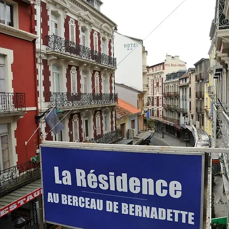 La Berceau De Bernadette ベッド・アンド・ブレックファスト ルルド