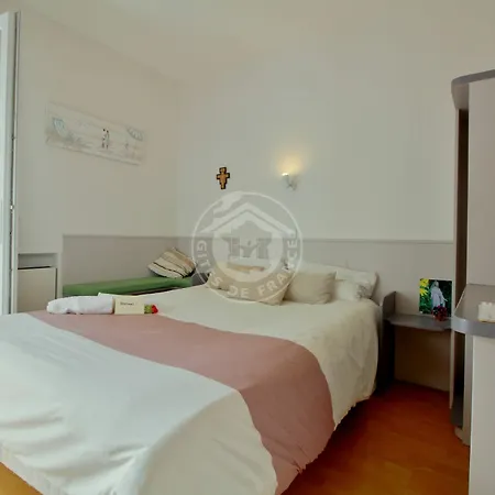 La Berceau De Bernadette 2*