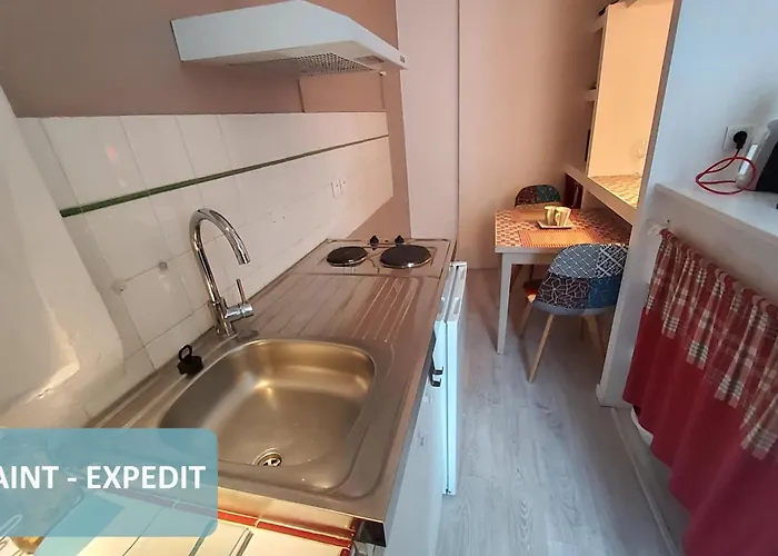 La Résidence Berceau De Bernadette Couette-café