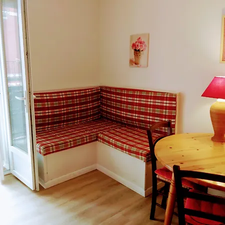 La Résidence Berceau De Bernadette Couette-café Lourdes