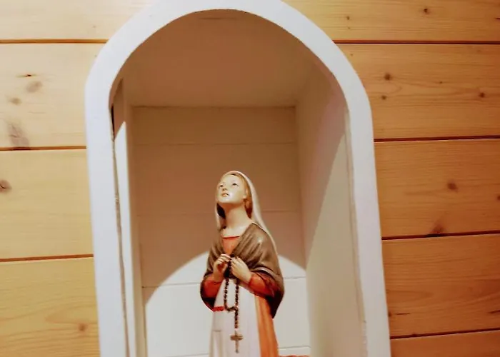 La Berceau De Bernadette - Bernadette's Cradle - Near Bernadette'house 루르드