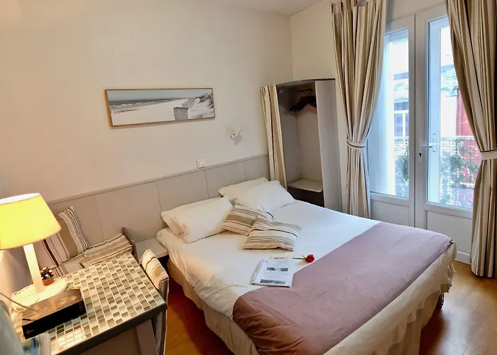 La Berceau De Bernadette - Bernadette's Cradle - Near Bernadette'house 3* 루르드