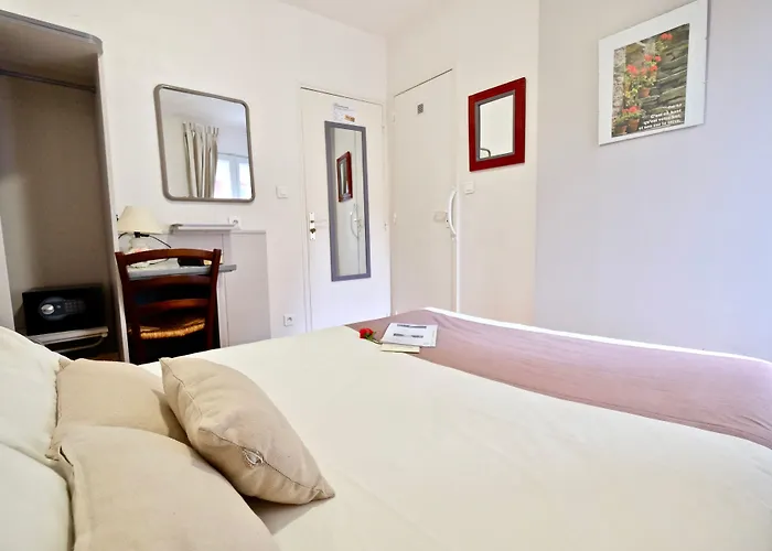 B&B La Berceau De Bernadette - Bernadette's Cradle - Near Bernadette'house 3*