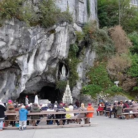 Frühstückspension Au Berceau De Bernadette